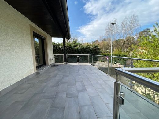 Casa de lujo en Écully, Ródano