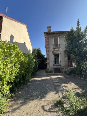 Luxus-Haus in Colombes, Hauts-de-Seine