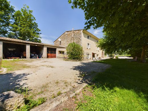 Maison de luxe à Montélimar, Drôme