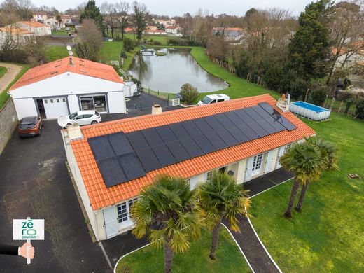 Casa de lujo en La Chapelle-Achard, Vendea