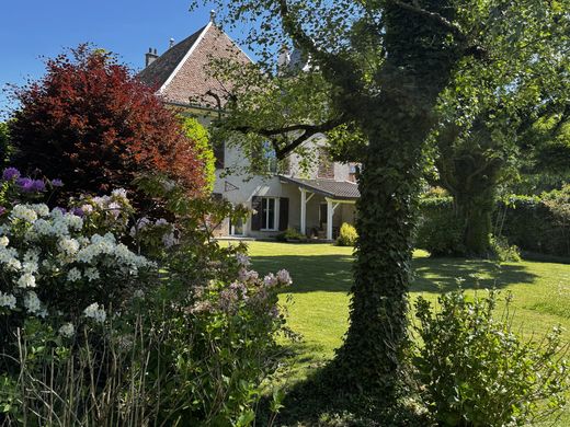 Luxury home in Vizille, Isère