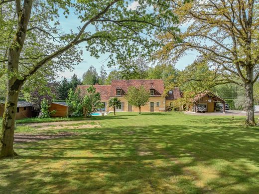 Βίλα σε Gambais, Yvelines