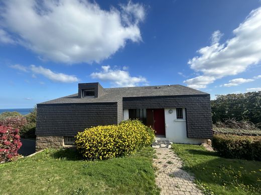 Luxury home in Perros-Guirec, Côtes-d'Armor
