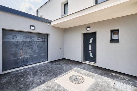 豪宅  Cormontreuil, Marne