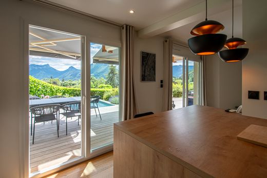 Luxury home in Talloires, Haute-Savoie