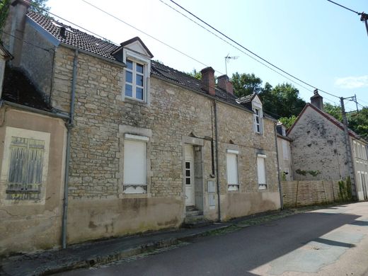 호화 저택 / Châtillon-en-Bazois, Nièvre