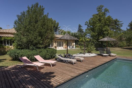 Casa di lusso a Aix-en-Provence, Bocche del Rodano