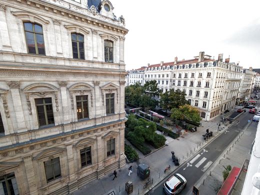 ﺷﻘﺔ ﻓﻲ ليون, Rhône