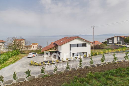 Casa di lusso a Lugrin, Alta Savoia