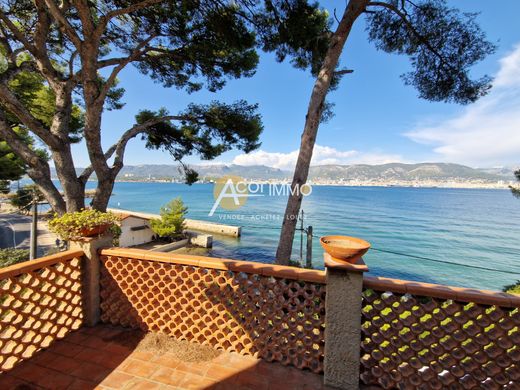 Luxe woning in La Seyne-sur-Mer, Var