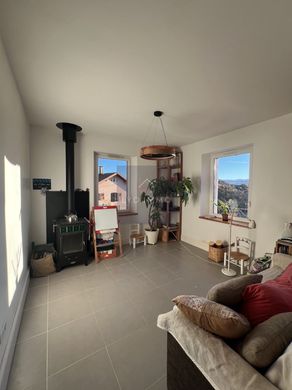 Элитный дом, Valserhône, Ain