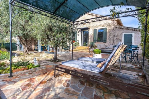 Luxury home in Aix-en-Provence, Bouches-du-Rhône