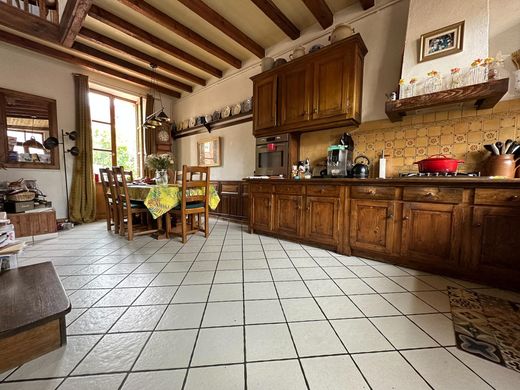Apartment in Dijon, Cote d'Or