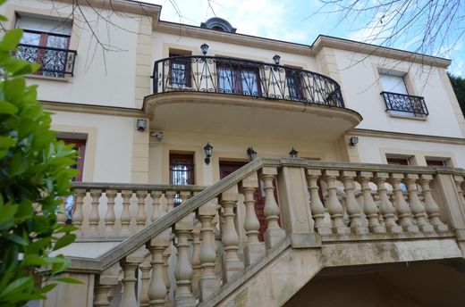 Maison de luxe à Saint-Maur-des-Fossés, Val-de-Marne