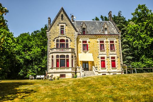 Schloss / Burg in Mussidan, Dordogne
