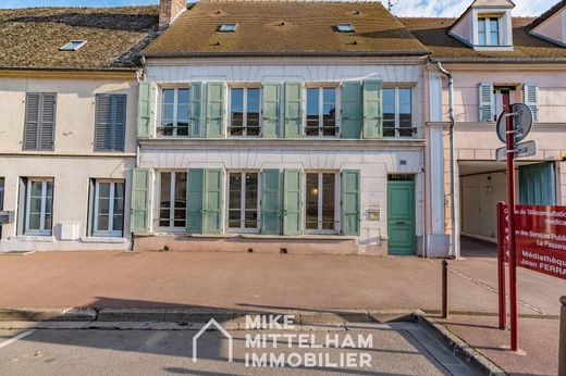 Πολυτελή κατοικία σε Houdan, Yvelines