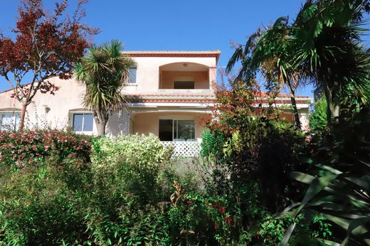Maison de luxe à Saint-Palais-sur-Mer, Charente-Maritime