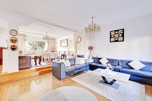 Maison de luxe à Noisy-le-Sec, Seine-Saint-Denis