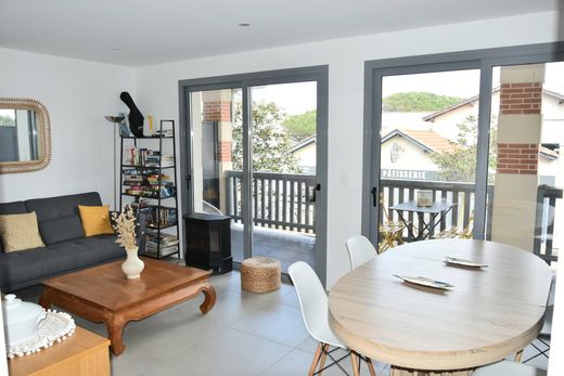 Duplex in Lacanau-Océan, Gironde