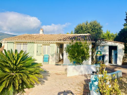 ‏בתי יוקרה ב  Cavalaire-sur-Mer, Var