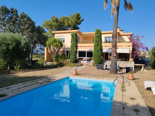 Villa in Six-Fours-les-Plages, Var