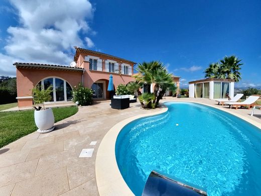 Вилла, Сен-Лоран-дю-Вар, Alpes-Maritimes