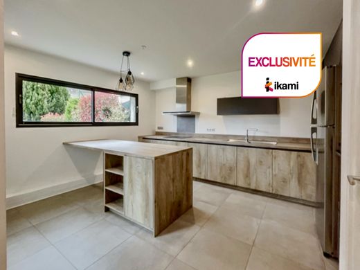 Luxury home in Monnetier-Mornex, Haute-Savoie