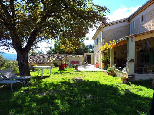 호화 저택 / Lurs, Alpes-de-Haute-Provence