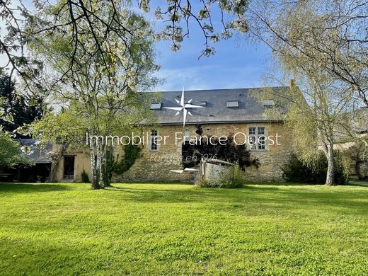 Πολυτελή κατοικία σε Loué, Sarthe