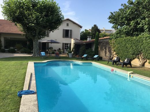 Maison de luxe à Avignon, Vaucluse