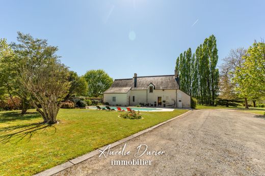 Luxury home in Château de Loches, Indre and Loire