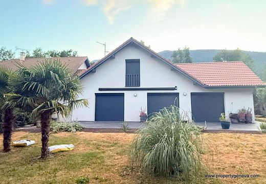 Casa de lujo en Échenevex, Ain