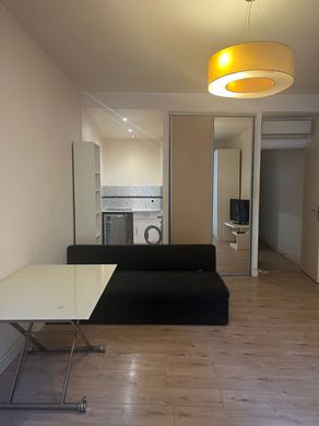 Apartment / Etagenwohnung in Nizza, Alpes-Maritimes
