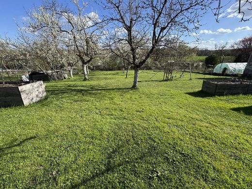 Luxury home in Bertrange, Moselle