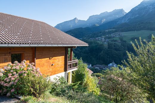 Chalet in Les Clefs, Haute-Savoie