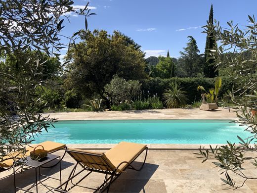 Luxury home in Uzès, Gard