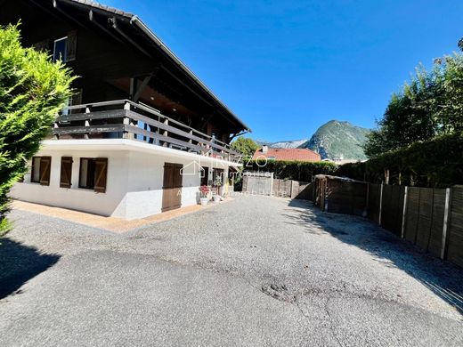 Luxus-Haus in Thônes, Haute-Savoie