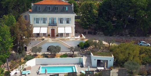 Luxury home in Gréoux-les-Bains, Alpes-de-Haute-Provence