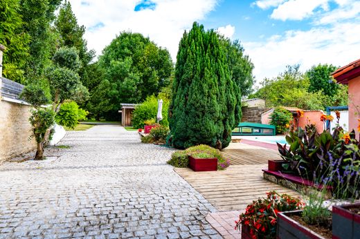 Элитный дом, Souché, Deux-Sèvres