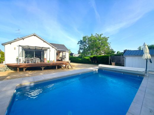 Luxury home in Villevêque, Maine-et-Loire