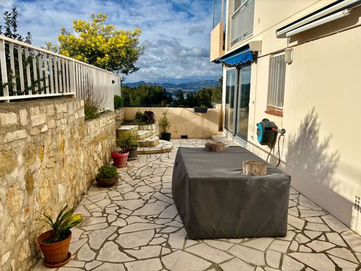 Apartment in Saint-Mandrier-sur-Mer, Var