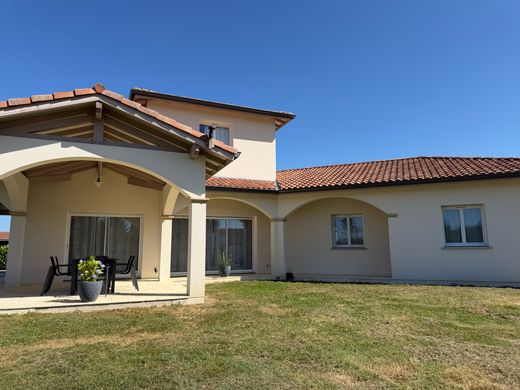 Villa Peyrouse, Hautes-Pyrénées