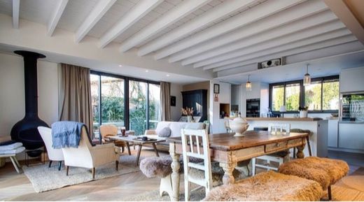 Luxury home in Lège-Cap-Ferret, Gironde