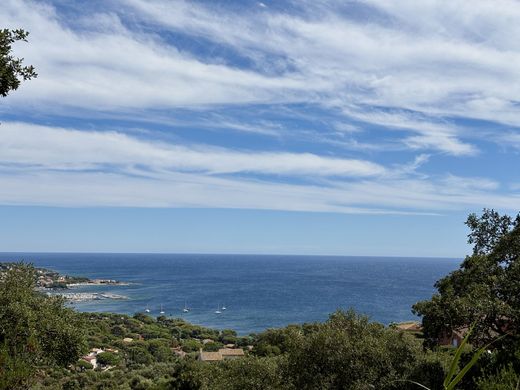 Sainte-Maxime, Varのヴィラ