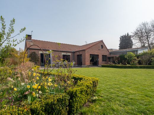 Luxury home in Genech, North