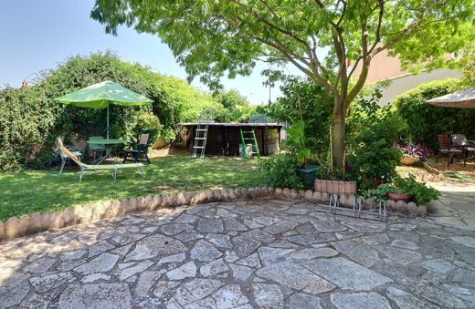 Willa w Mauguio, Hérault