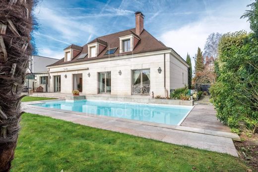 Maison de luxe à Saint-Maur-des-Fossés, Val-de-Marne