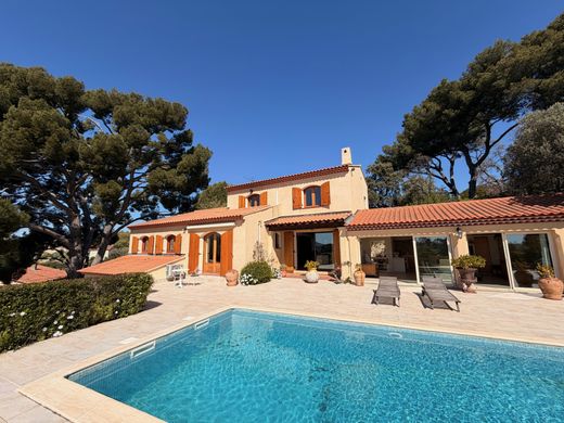Casa de luxo - Ollioules, Var