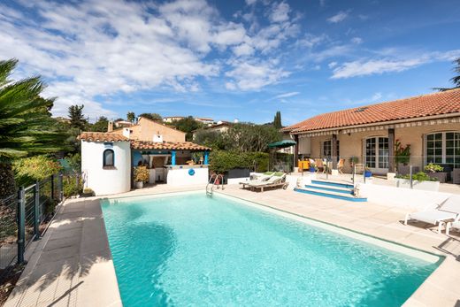 Casa di lusso a La Roquette-sur-Siagne, Alpi Marittime