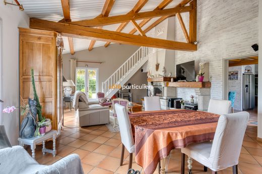 Luxury home in Saint-Jean-de-Monts, Vendée